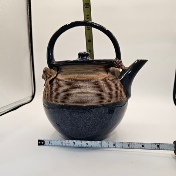 Signed Vintage Ribbed Studio Pottery Teapot with Lid - Floral Berry Accents - Picture 5 of 8